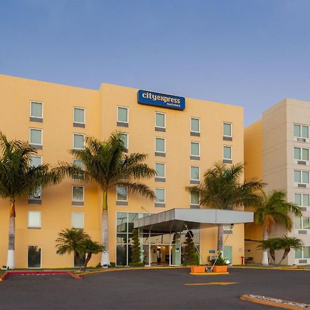 City Express By Marriott Celaya Parque Exterior foto
