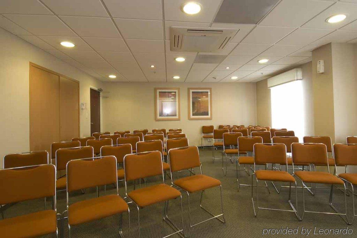 City Express By Marriott Celaya Parque Business foto
